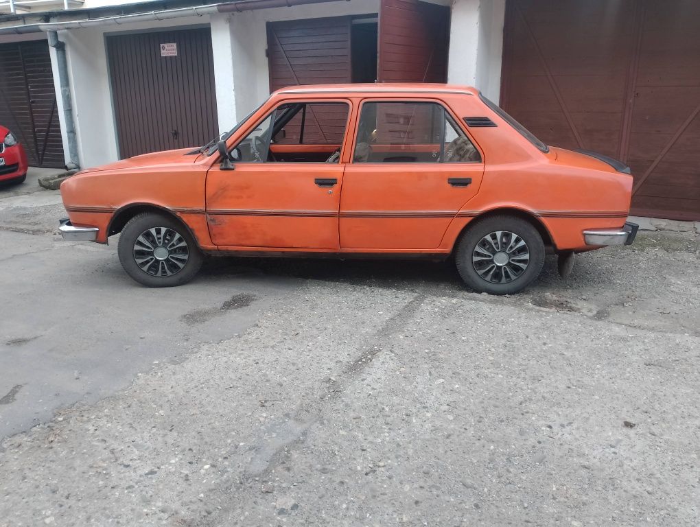 Skoda 105s 1982r