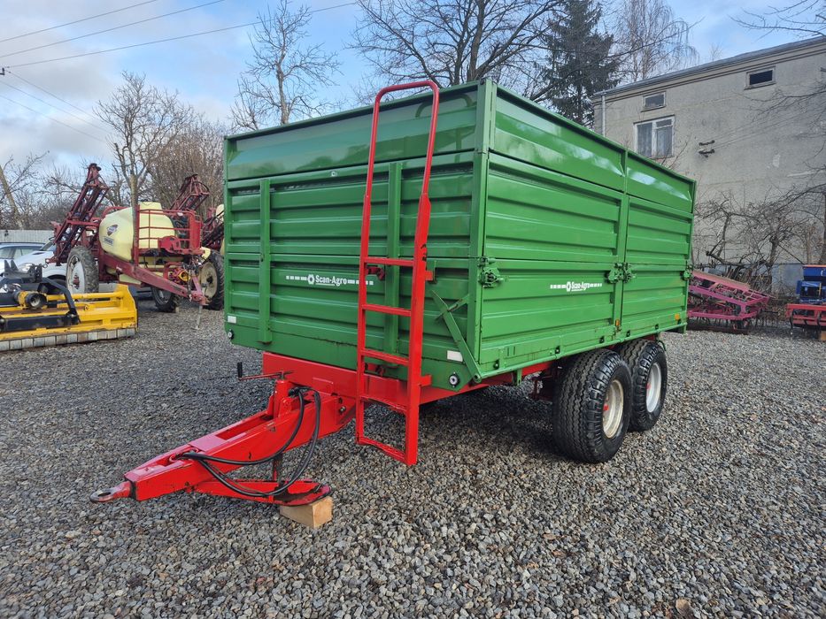 Przyczepa  rolnicza Polmot Warfama wywrotka ,tandem  8 ton.