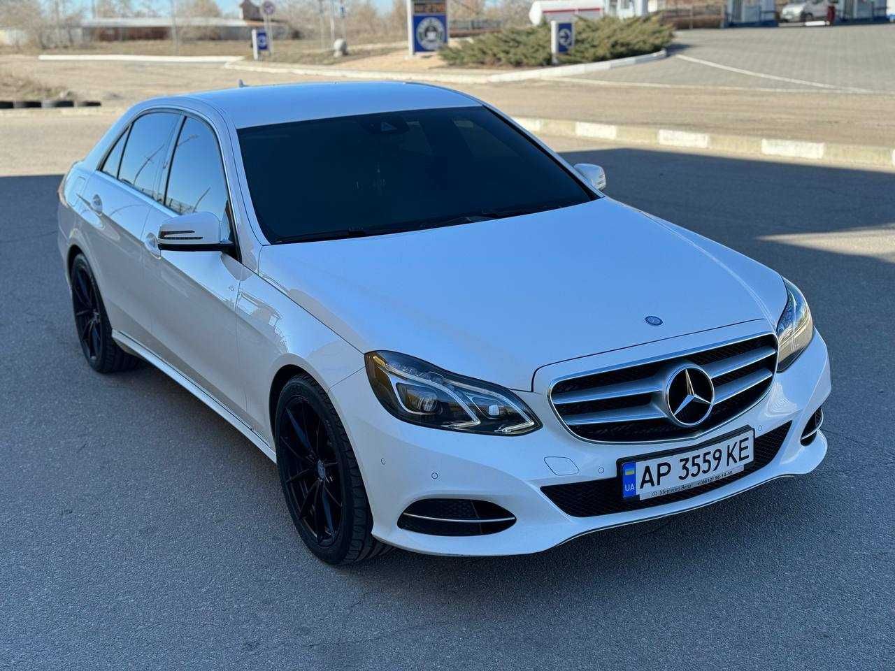 Mercedes-Benz E-class 2014г  (ОБМІН / РОЗСТРОЧКА п внесок 4300$)