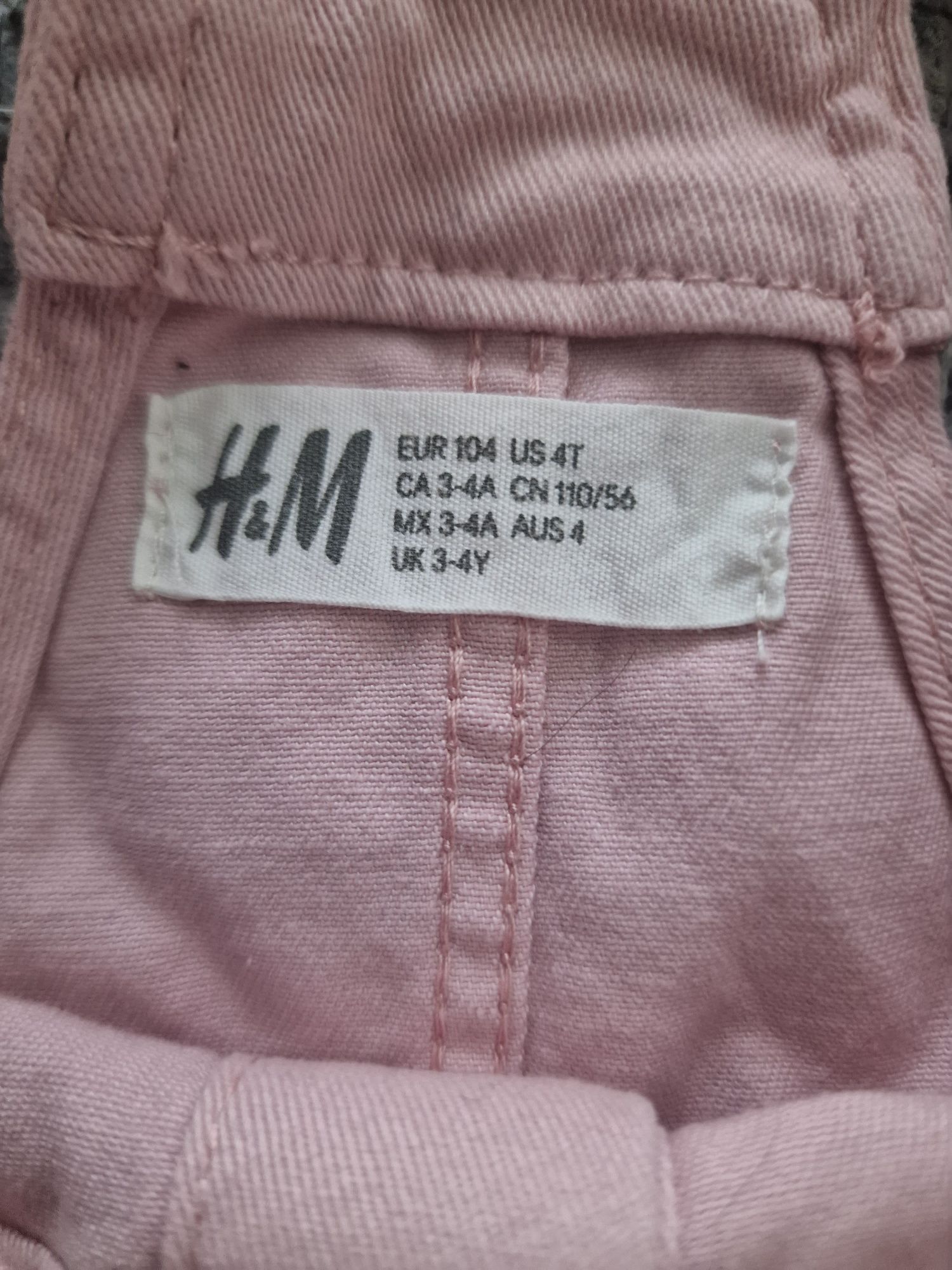 Komplet Sukienka ogrodniczka + bluzeczka H&M rozmiar 104
