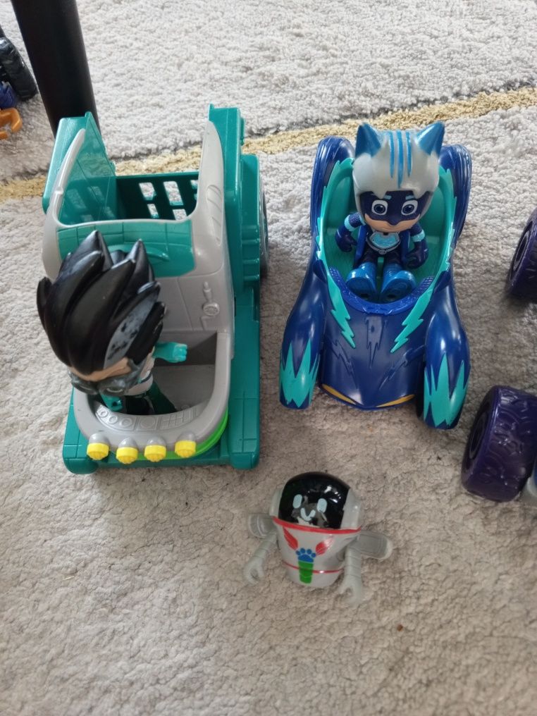 Sprzedam pojazdy pj masks