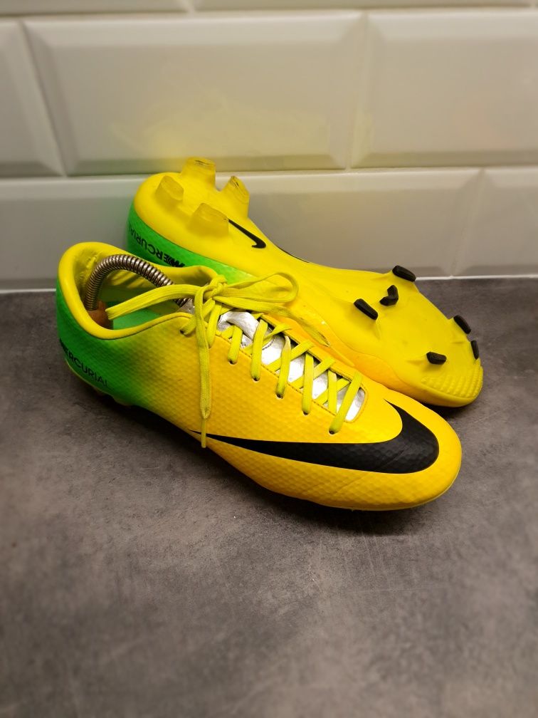 Korki Nike Mercurial Victory IV FG 41