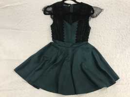 Сукня святкова темно зеленого кольору