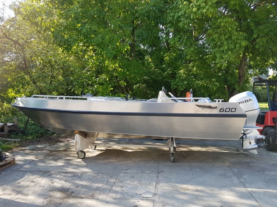 Łódź łódka aluminiowa gomar 600