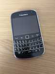 BlackBerry 9900 Bold + Case