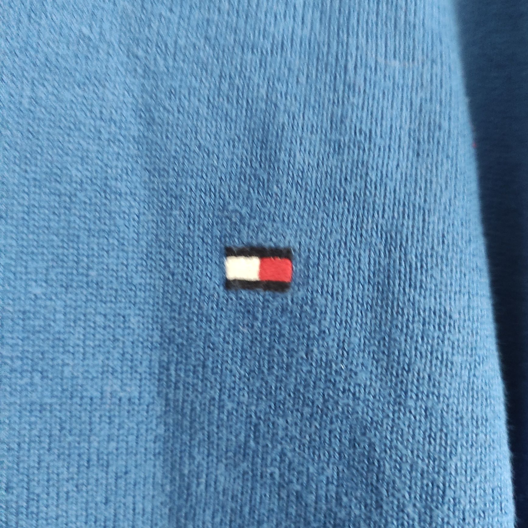 Sweterek Tommy Hilfiger.