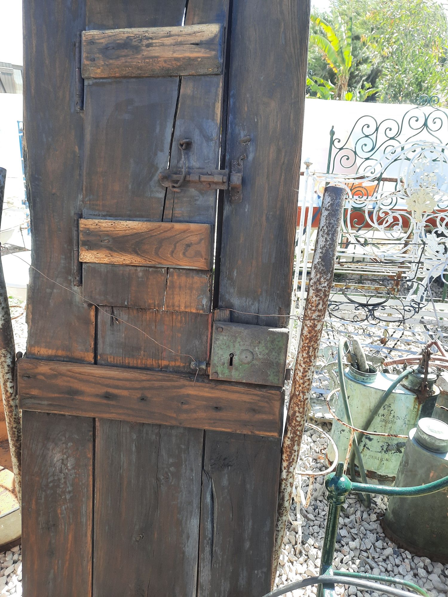 Portas e janelas centenárias