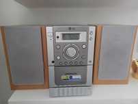 Wieża retro - kasety, radio, płyty CD