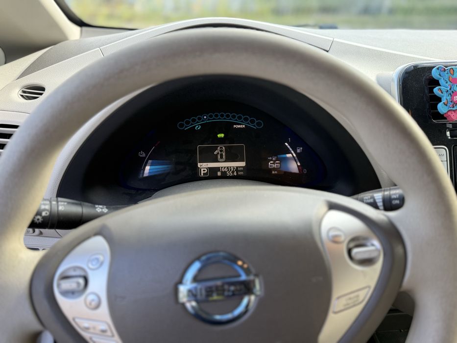 Нісан Ліф Nissan Leaf в гарному стані від власника