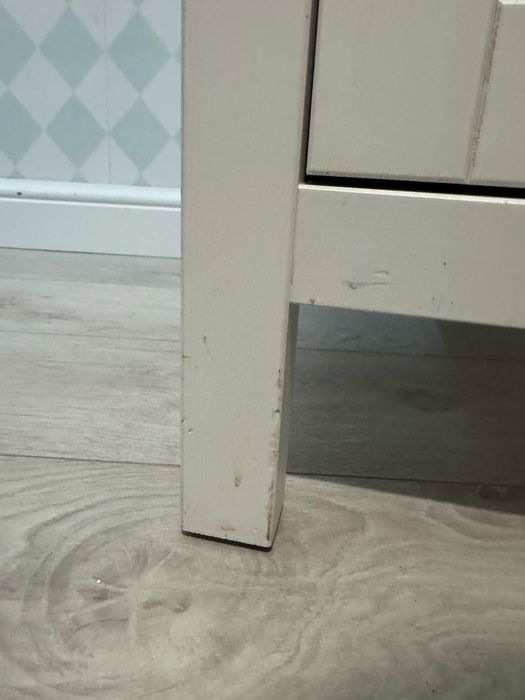 Biurko drewnisne Ikea Hemnes