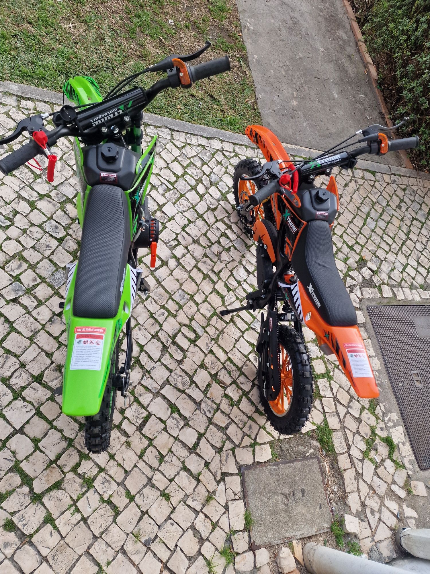 Mini motocross várias cores disponíveis gasolina novos