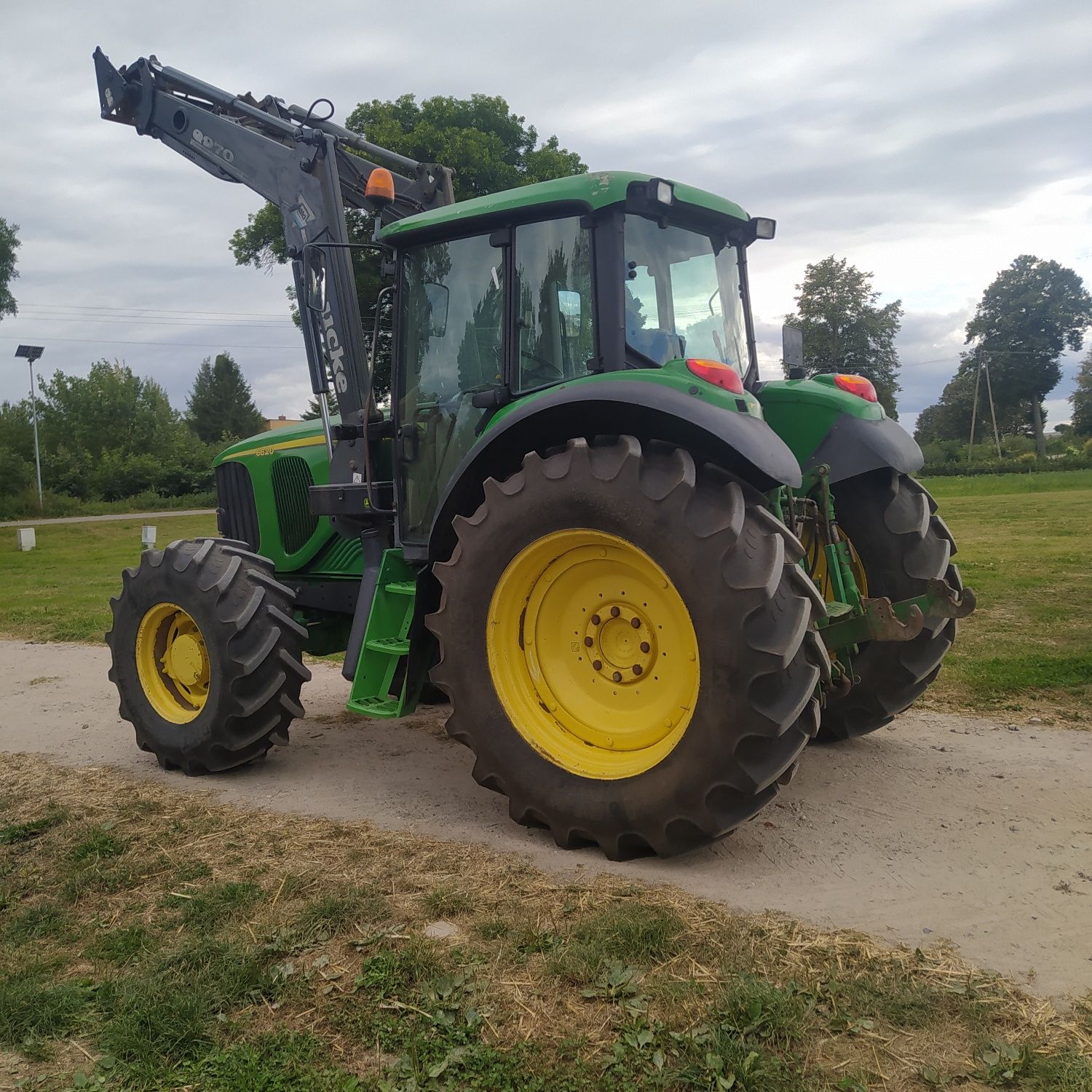 John Deere 6620  2004r zwykła pompa