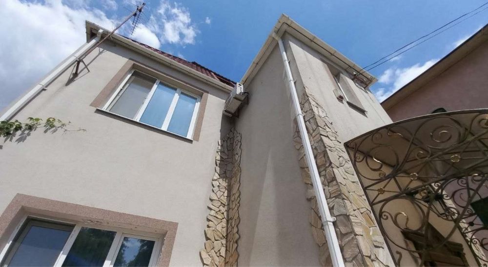 Костанди, частный дом