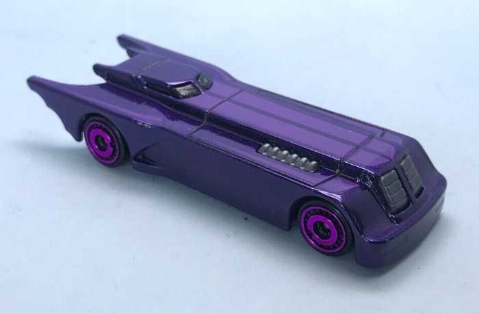 Samochodzik, autko Hot Wheels - BATMAN: THE ANIMATED SERIES, 2023 NOWY