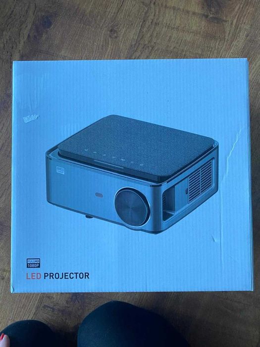 ART Projektor LED wifi z mirroring hdmi usb