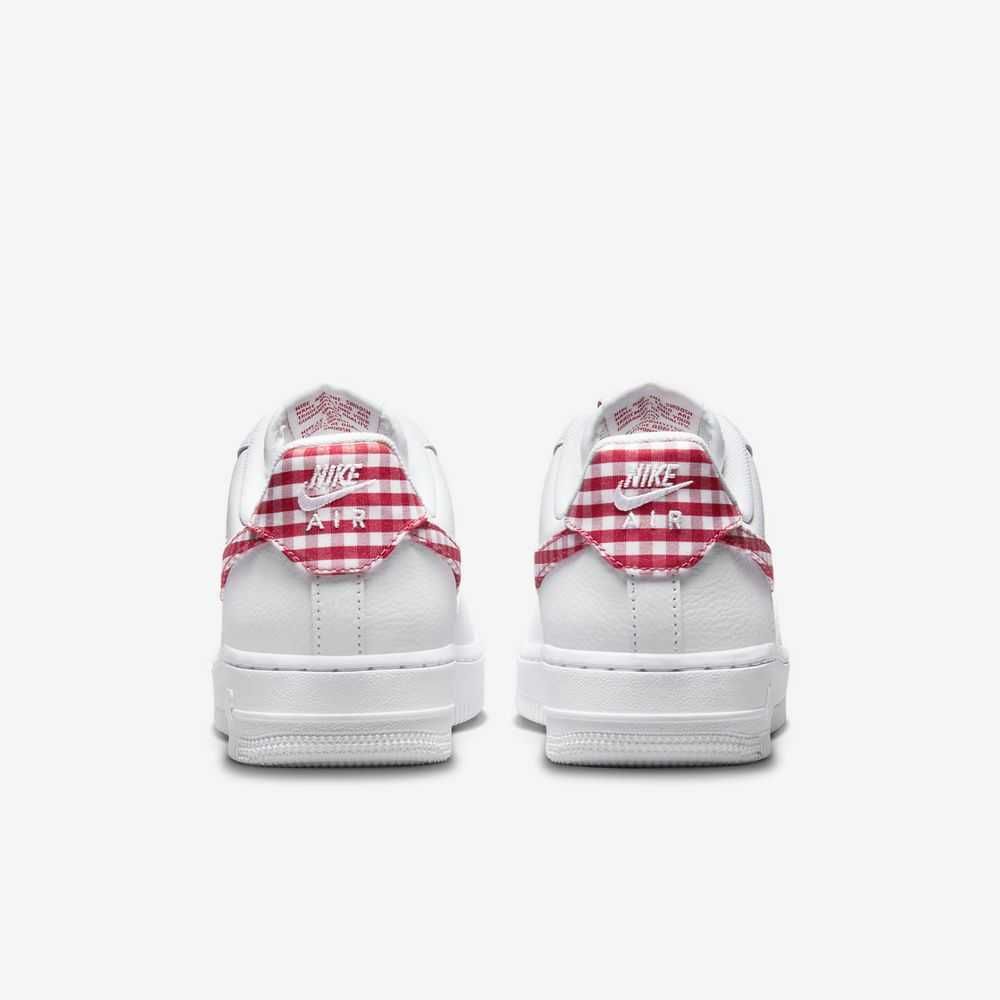 США! Кроссовки Nike Air Force 1 07 Ess Trend (36р по 43р) (DZ2784-101)