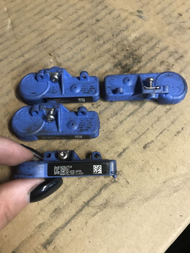 Czujniki ciśnienia opon tpms Schrader Opel