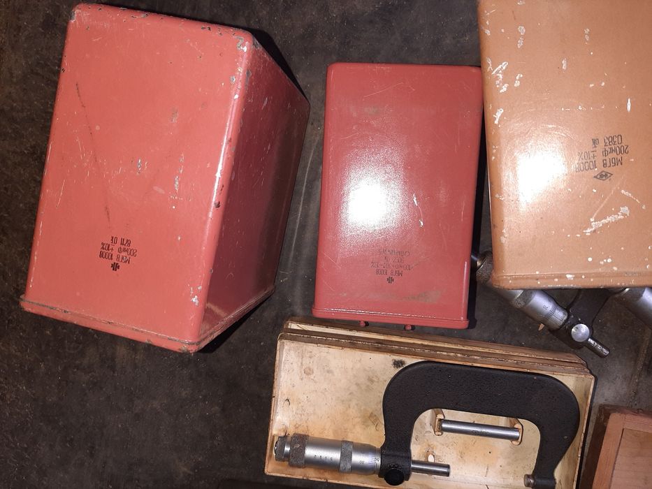 Токарные приспособления