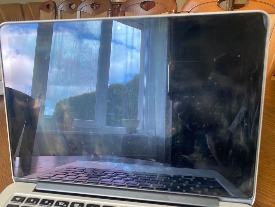 MacBook Pro 13" I7•8Gb•256Gb