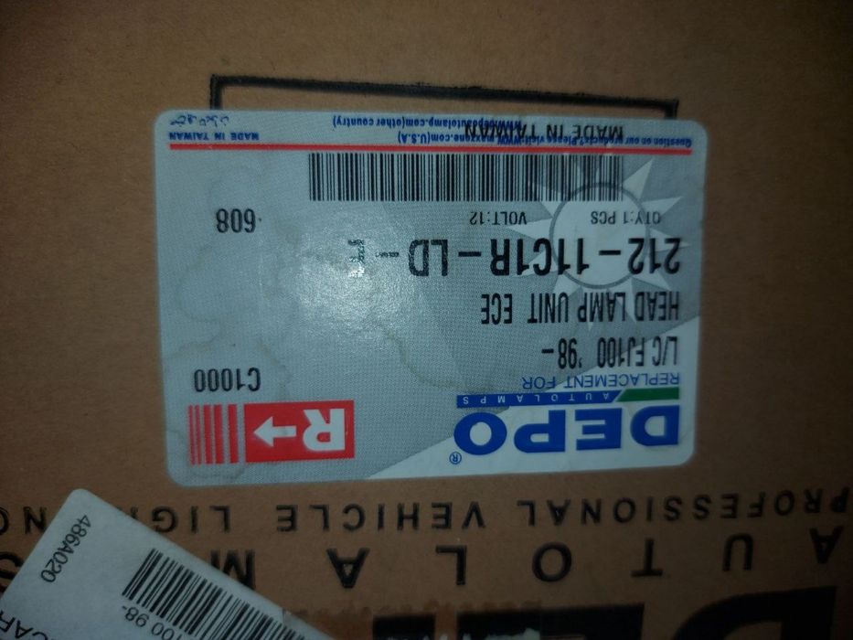 Повороты и фара Toyota Land Cruiser 100 98'