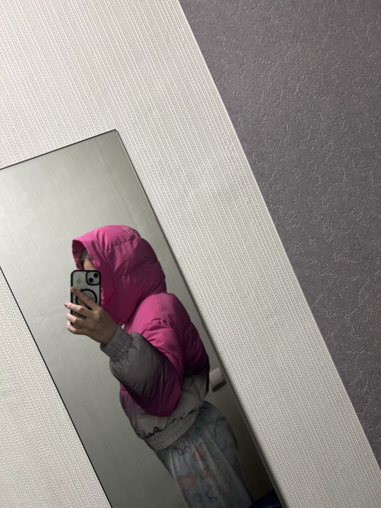 Курточка Bershka