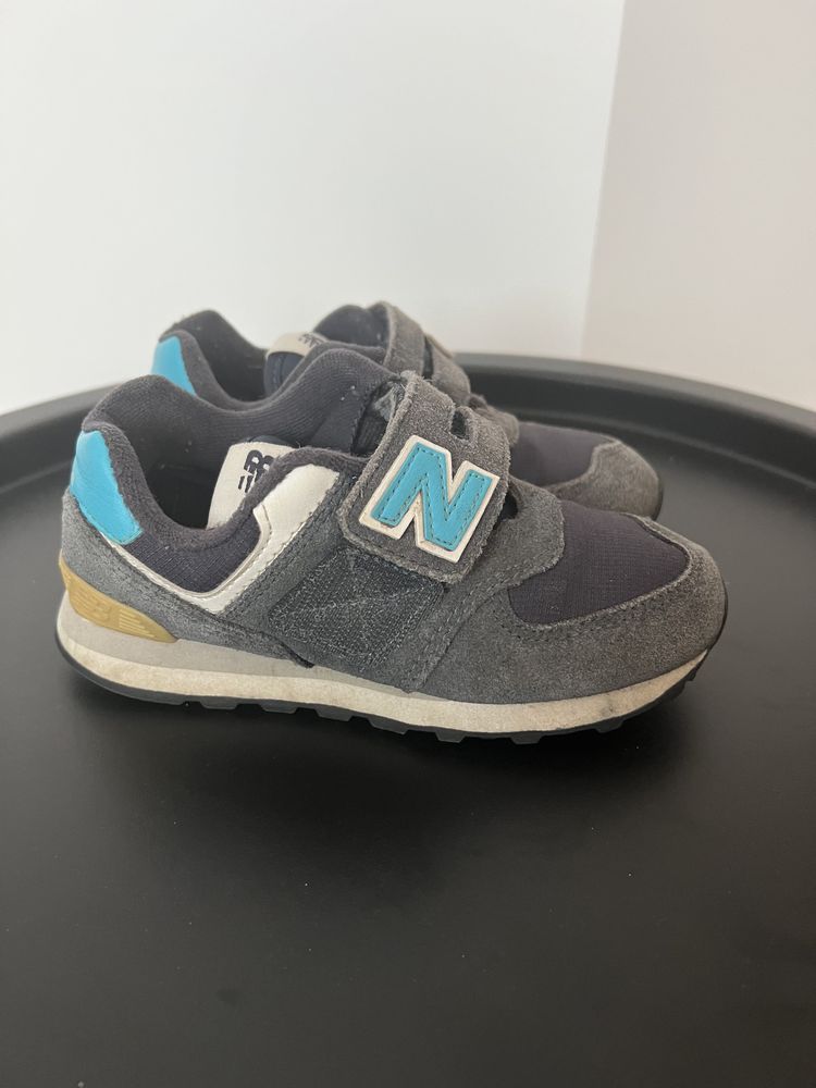 Детские кроссовки New Balance 28р.