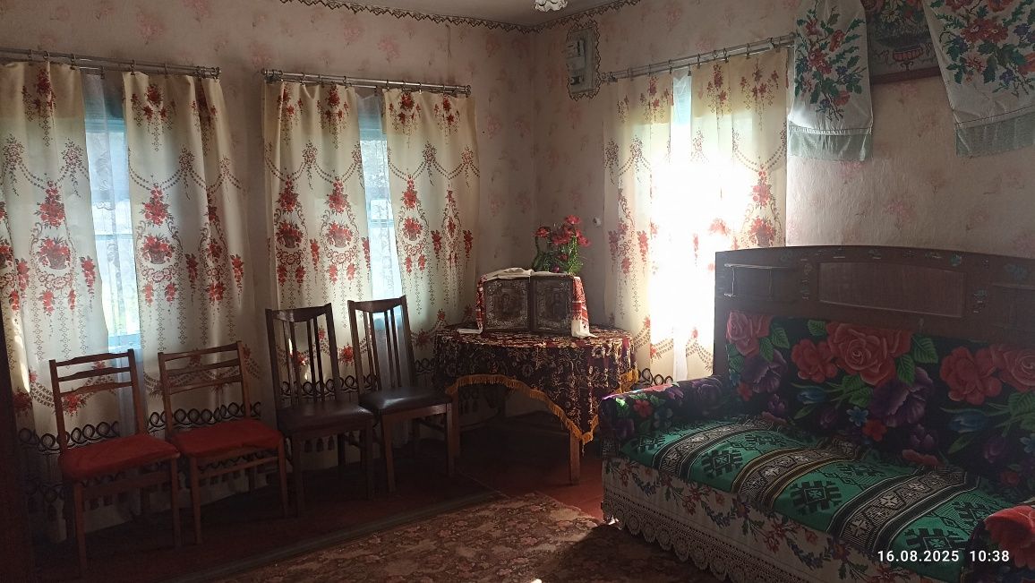 Продам будинок.Село Горбачі . Чернігівська область