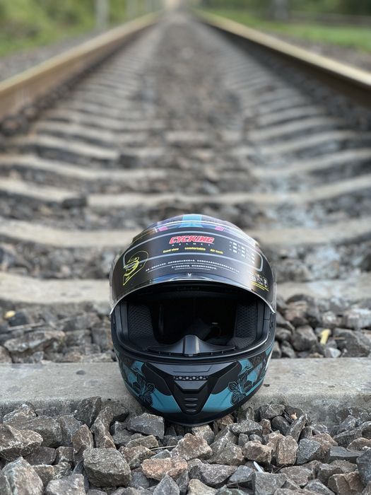 Мото шлем.Скутер,мопед,мото