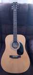 Guitarra acústica amplificada