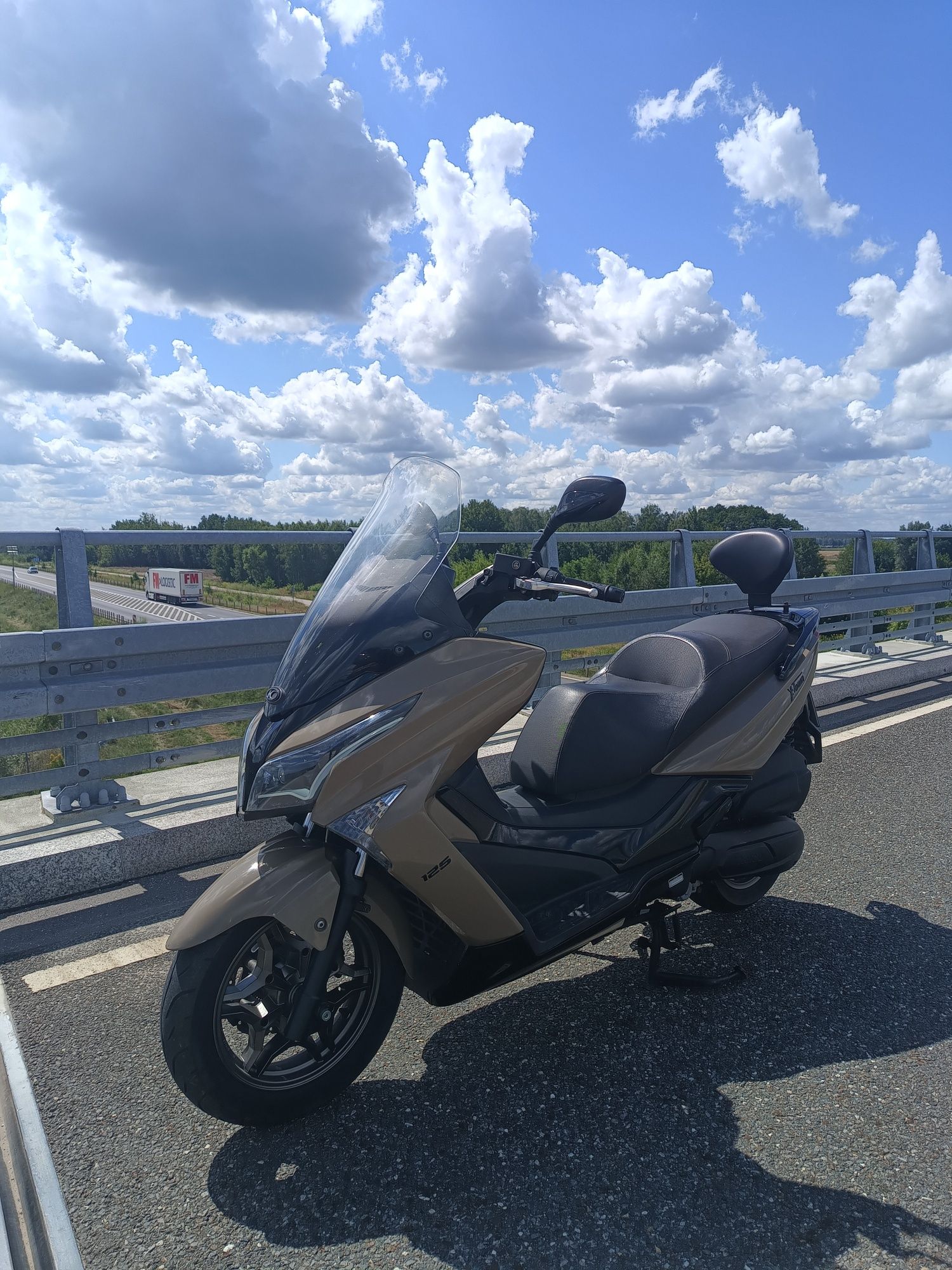 Kymco x-town 125cm3 rok 2021   8tys.km
