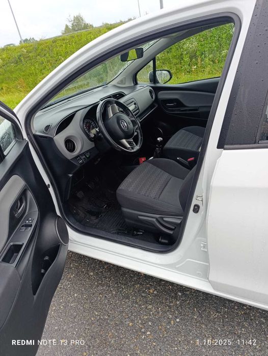 Toyota Yaris 2016 1,3 niski przebieg