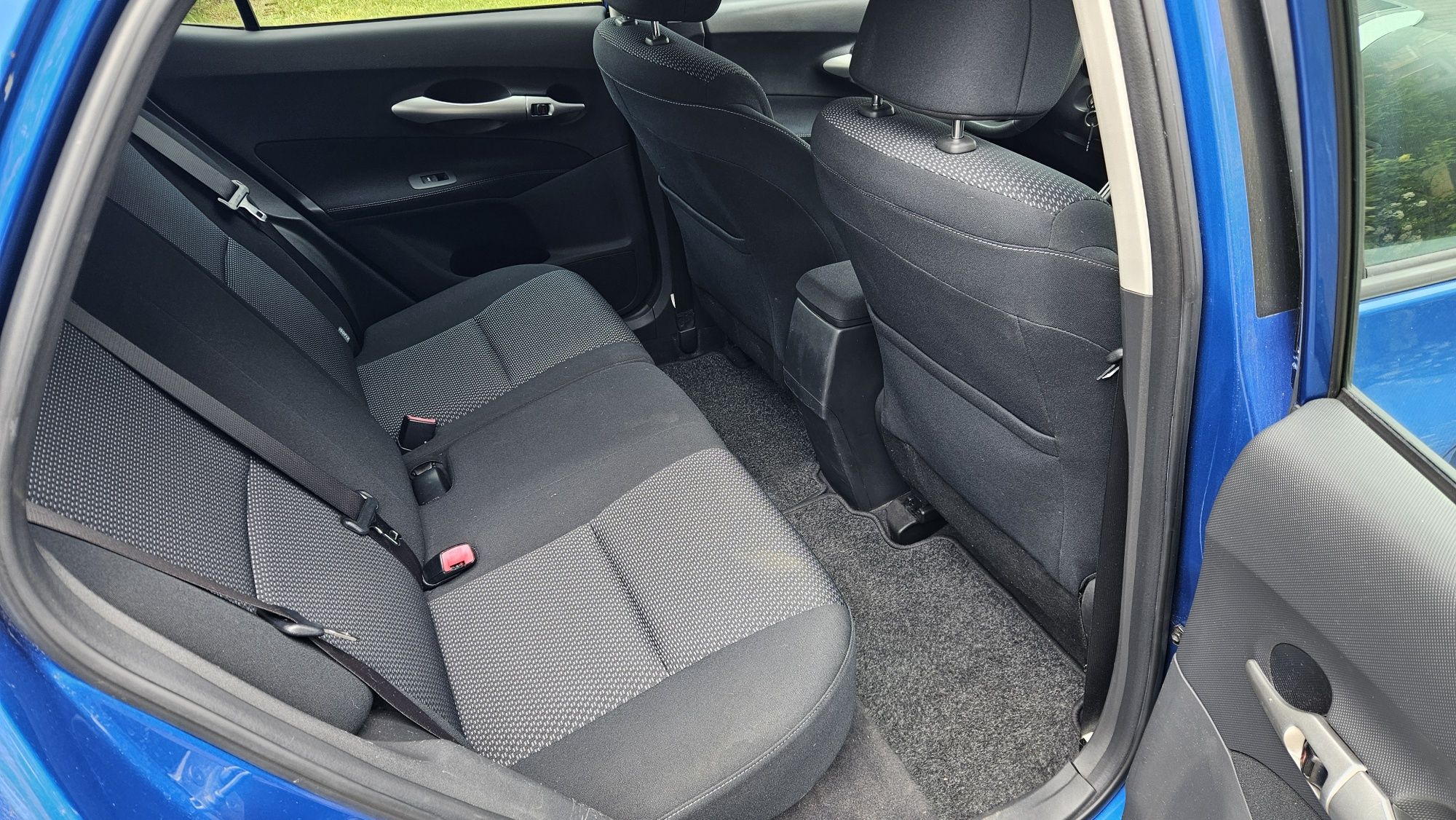 10r śliczna zadbana TOYOTA AURIS 2.0D4D 125KM od starszego Pana