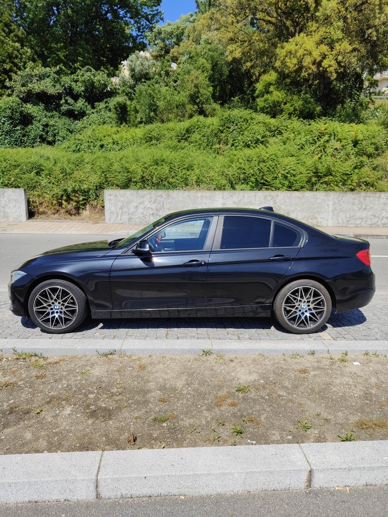 BMW 318D F30 NACIONAL