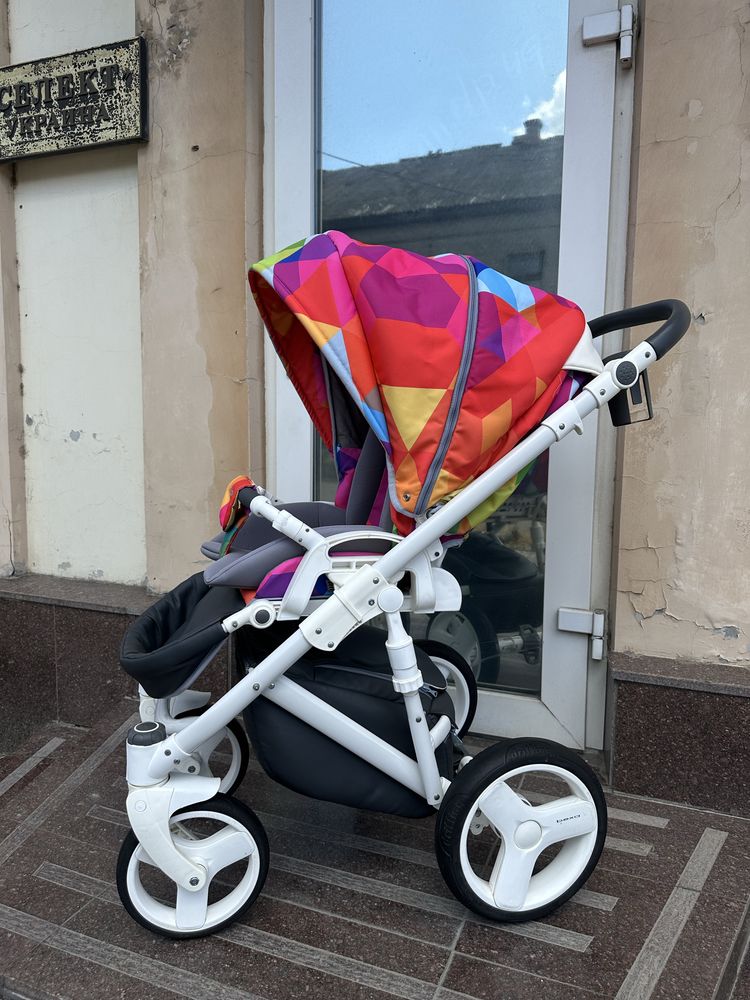 Універсальна коляска 2в1, 3в1 Bexa Cube
