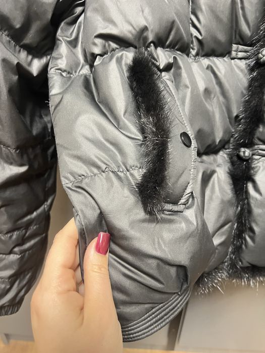 Продам куртку- пуховик