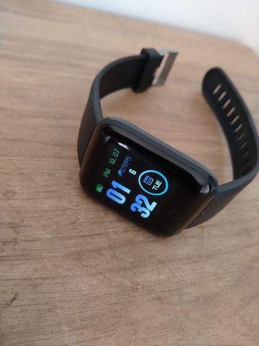 Smartwatch w dobrym stanie
