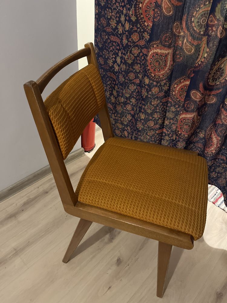 Krzesło typu Jar prl