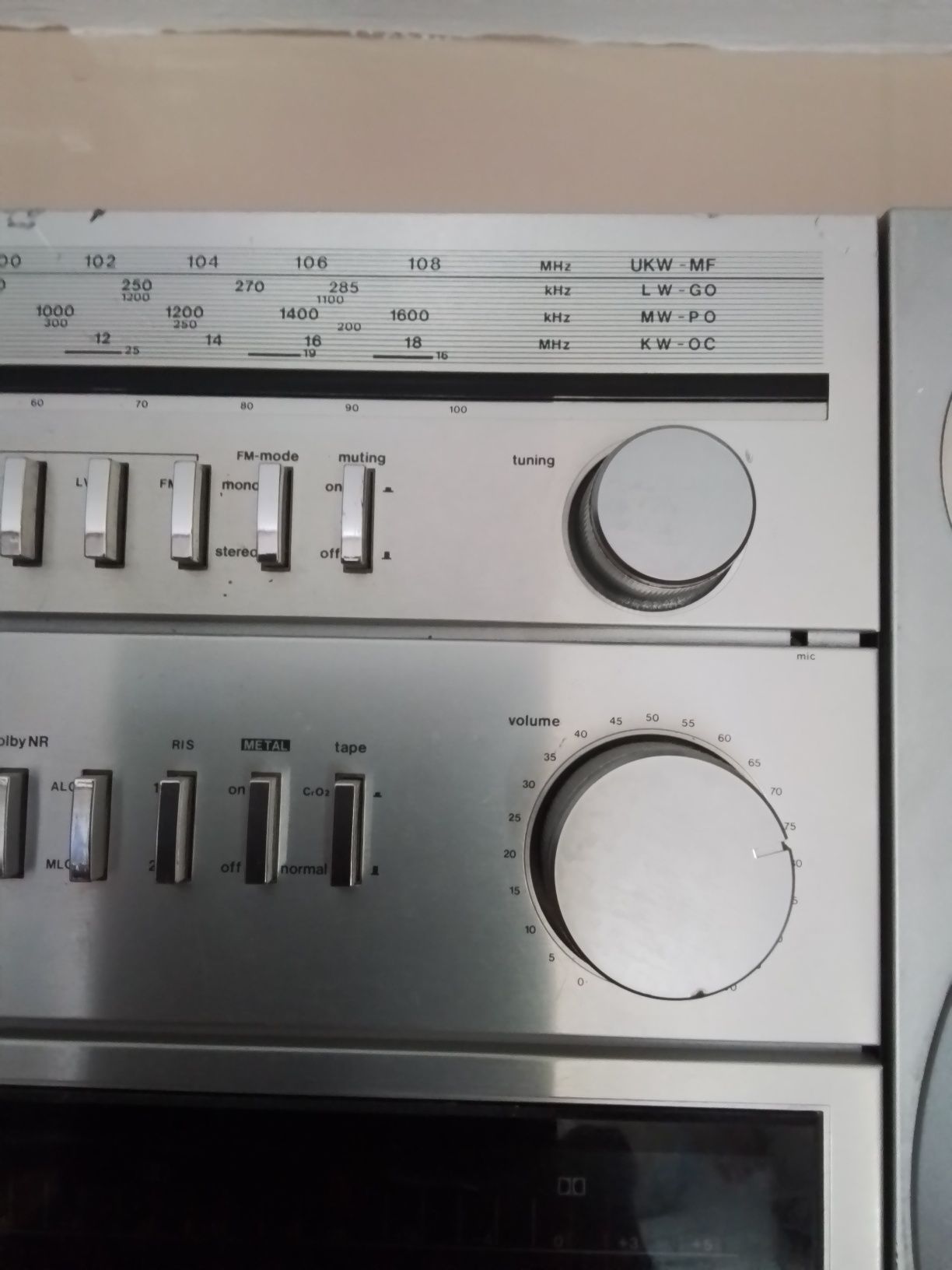 Radiomagnetofon silver sr8800