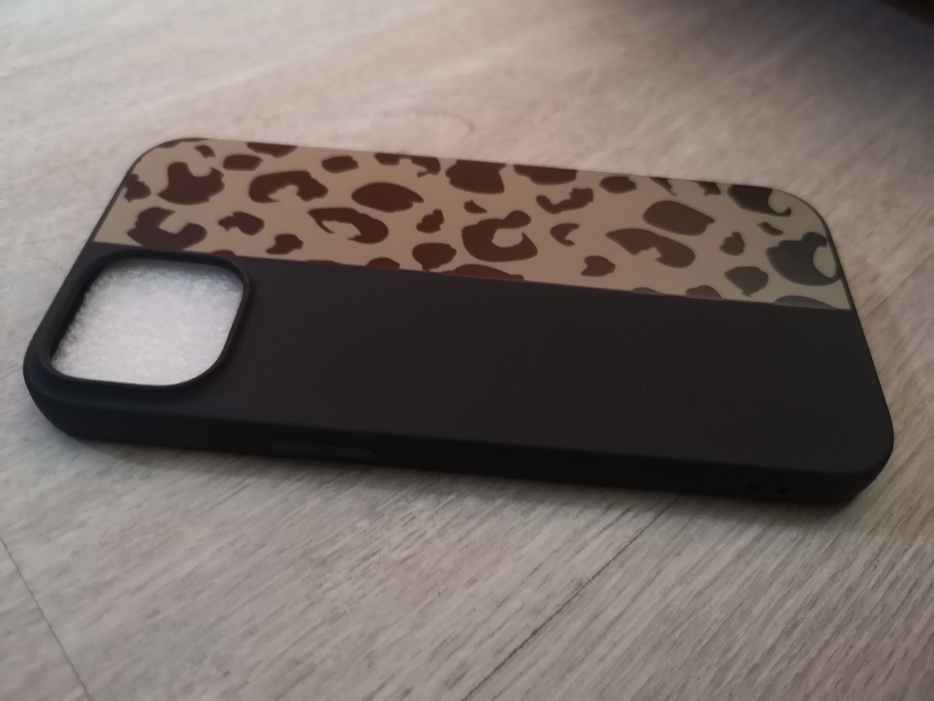 Nowe etui do Iphone'a 13