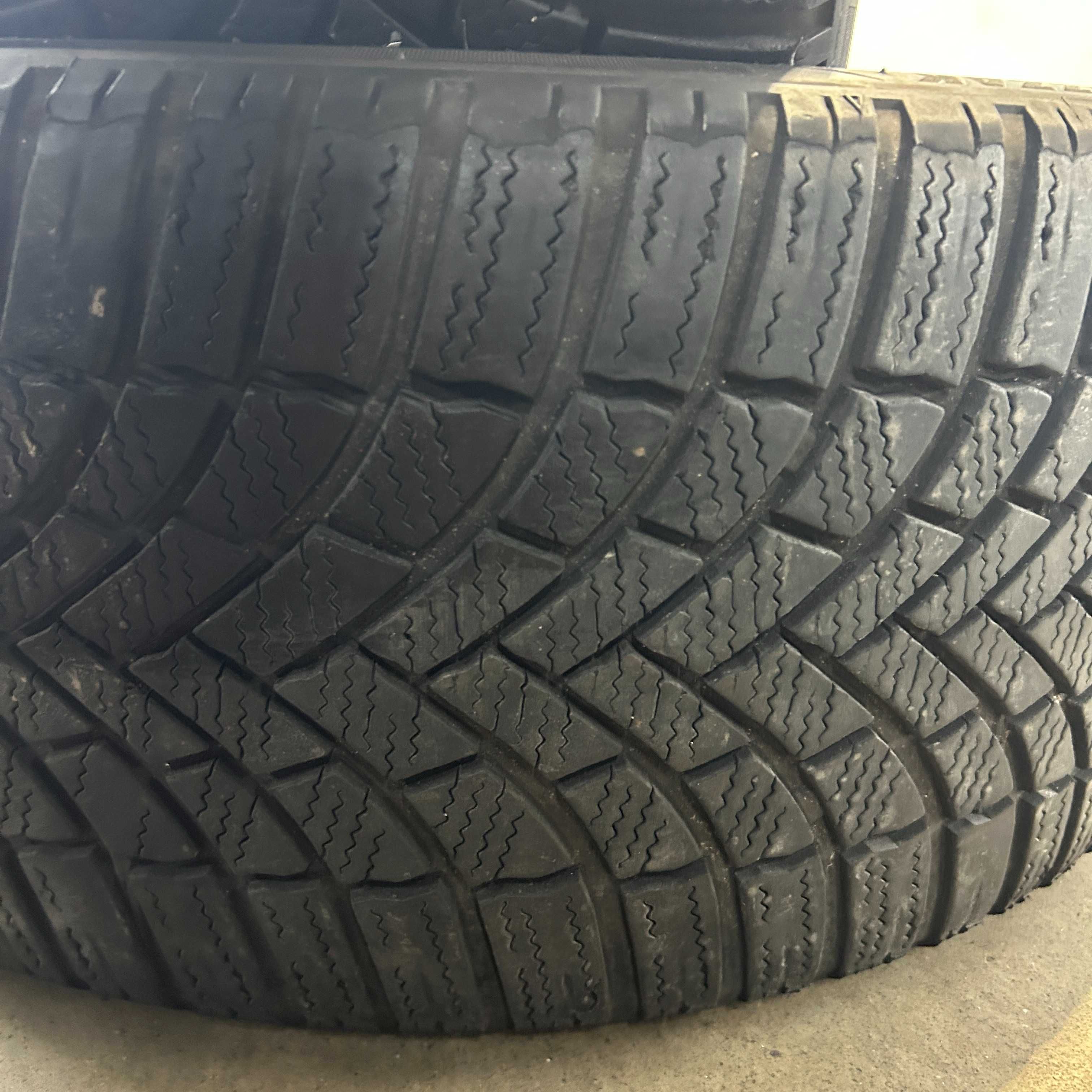 Pneus Bridgestone 225/40/R18