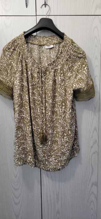 Ubrania ,  . Spodnie beżowe XL