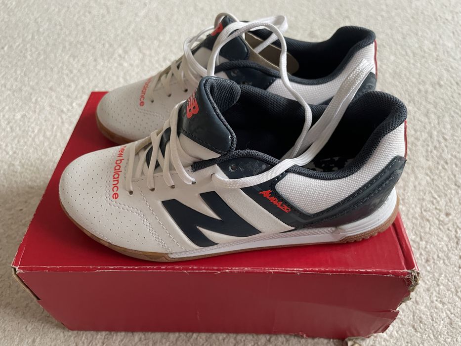 New Balance - buty halówki, nowe, rozm. 30,5