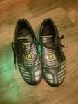 Buty piłkarskie Nike Total 90 dla graczy ofensywnych rozmiar 42