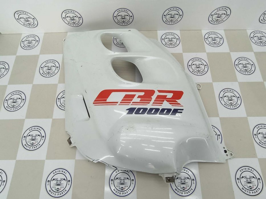 Lateral Honda CBR1000F 1987/1988