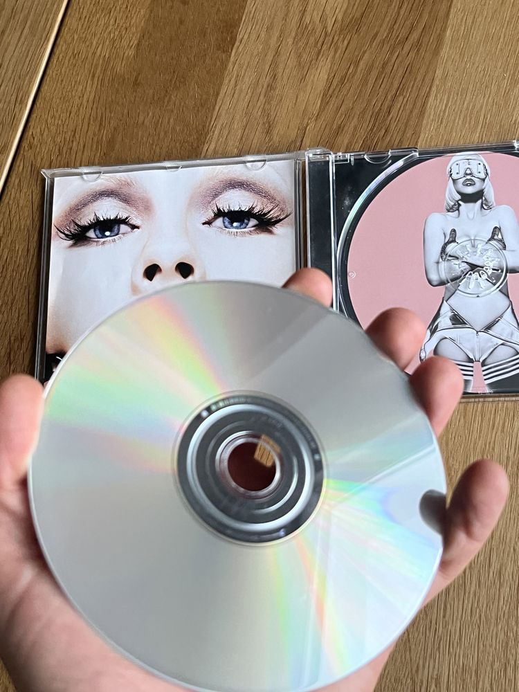 Christina Aguilera Bionic Deluxe Edition CD 3D Cover