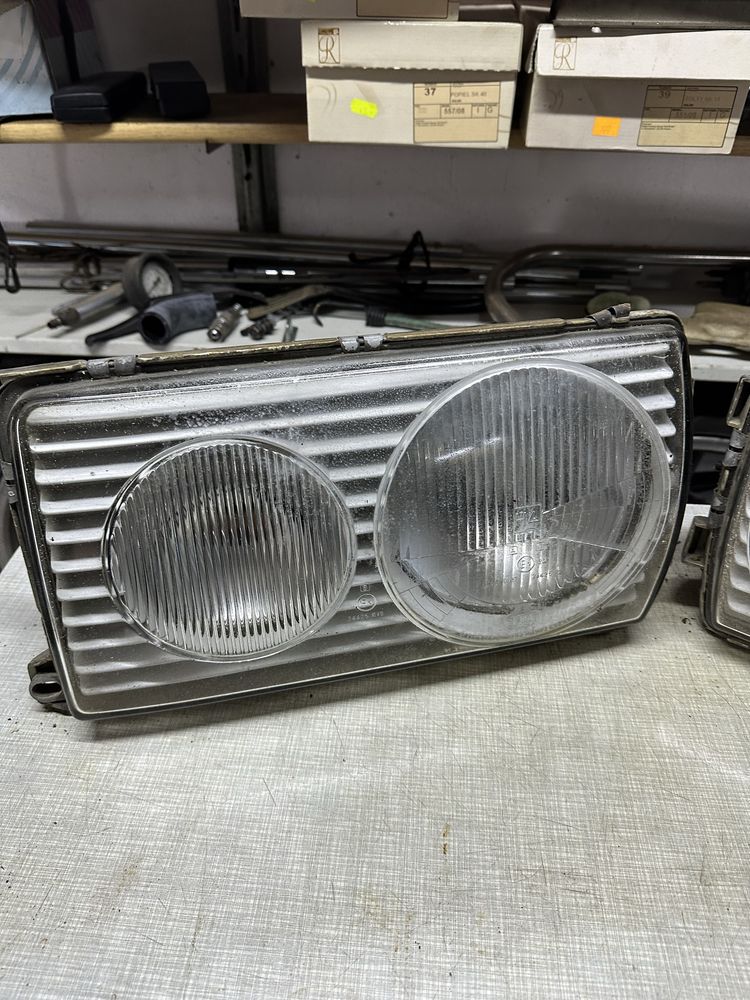 Lampy przednie mercedes w123 USA