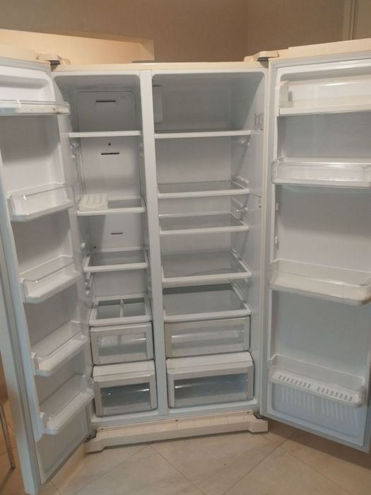 Холодильник Самсунг