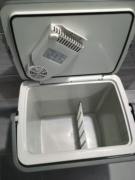 Lodówka turystyczna samochodowa 32 L