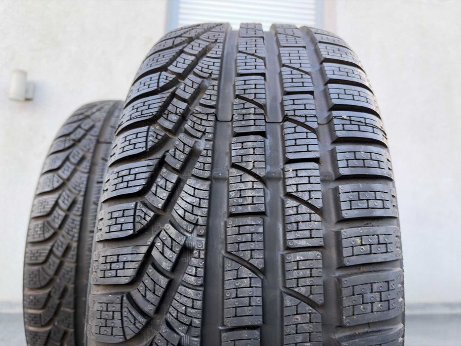 x2 NOWE zima 235/45R18 Pirelli SottoZero winter240 98V prod 2024 ZN102