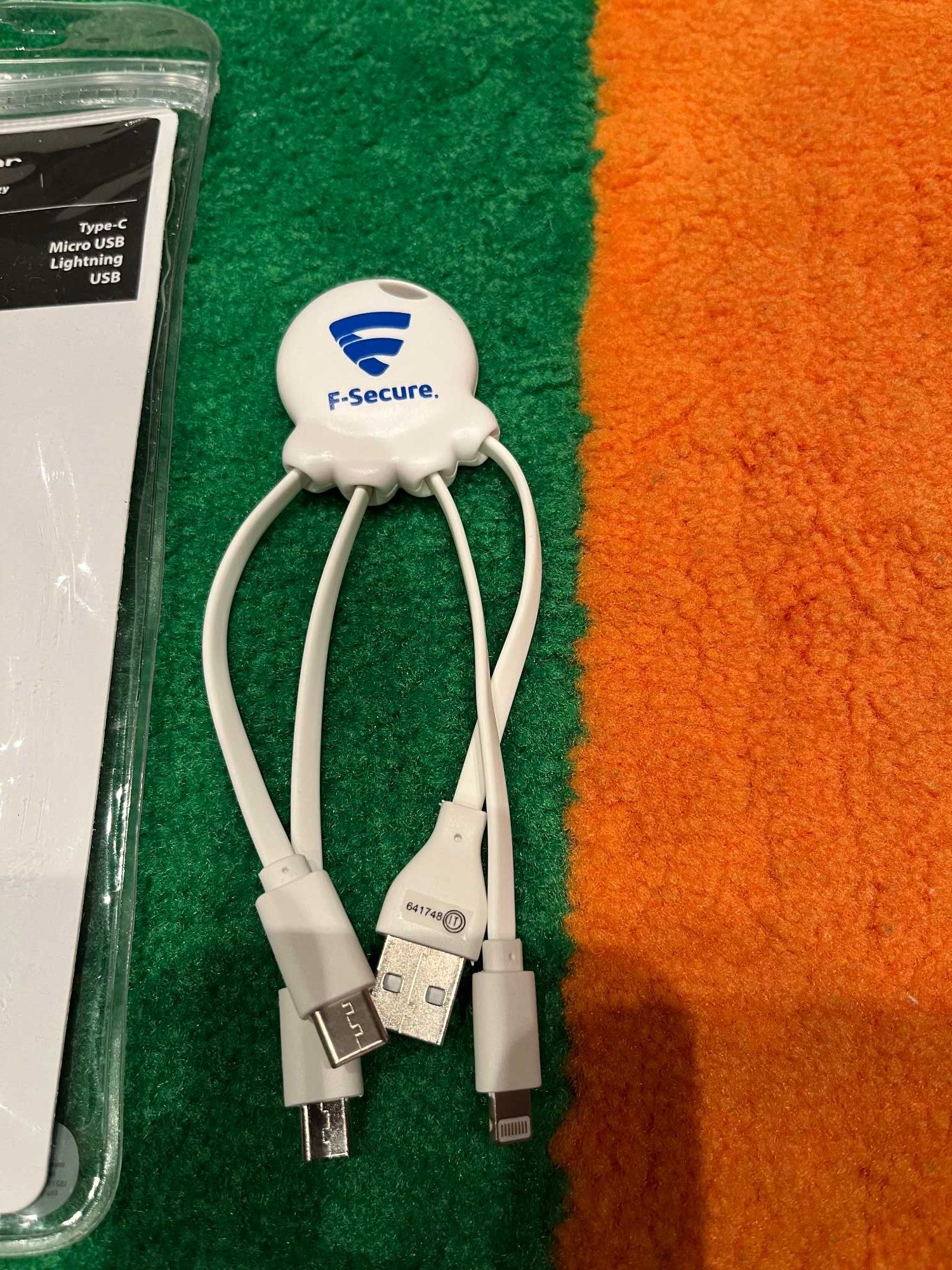 Nowy SUPER Multi kabel ładujący OCTOPUS 2